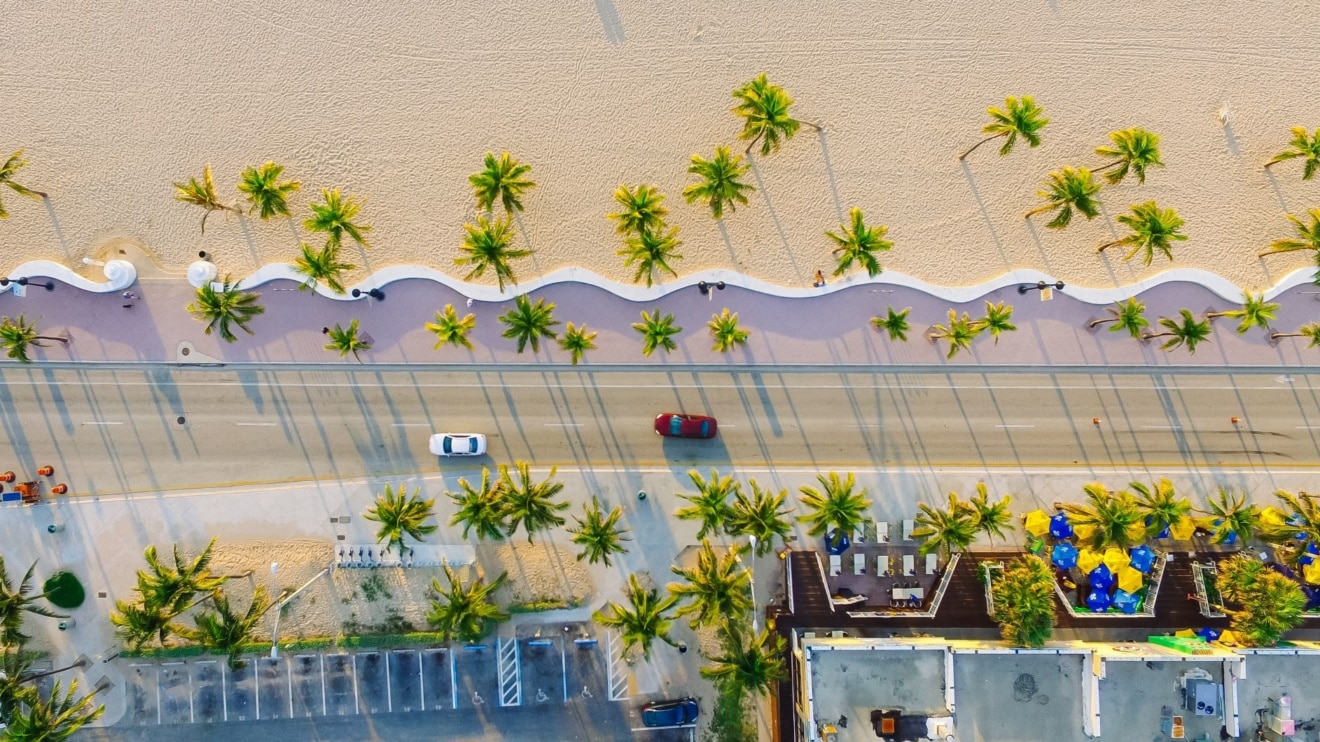 Miami, Strand und Promenade von oben fotografiert