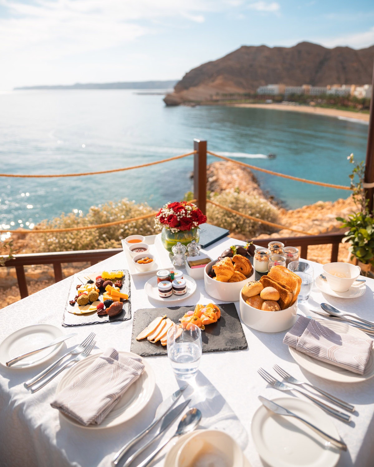 Frühstück im Shangri-La Al Husn