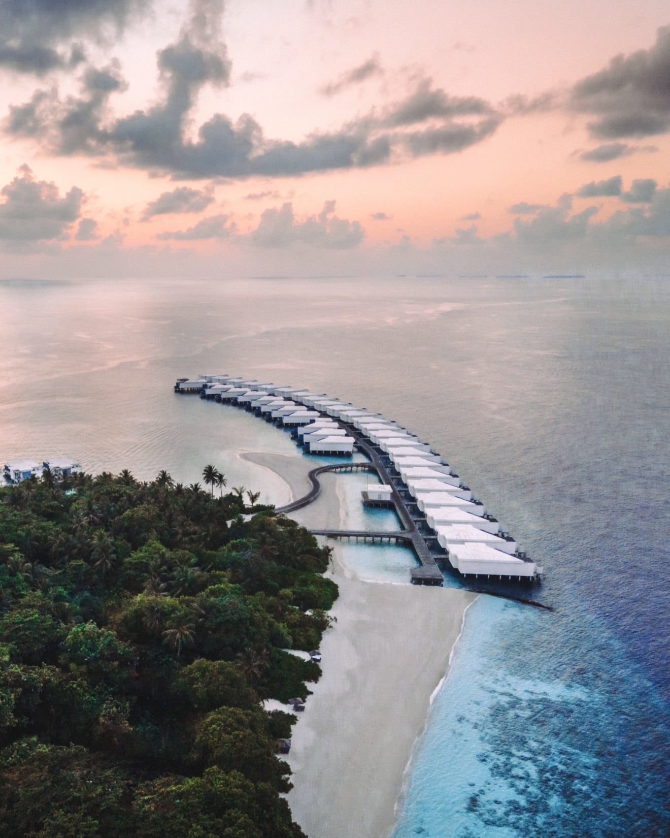 Sonnenuntergang-Amilla-Malediven