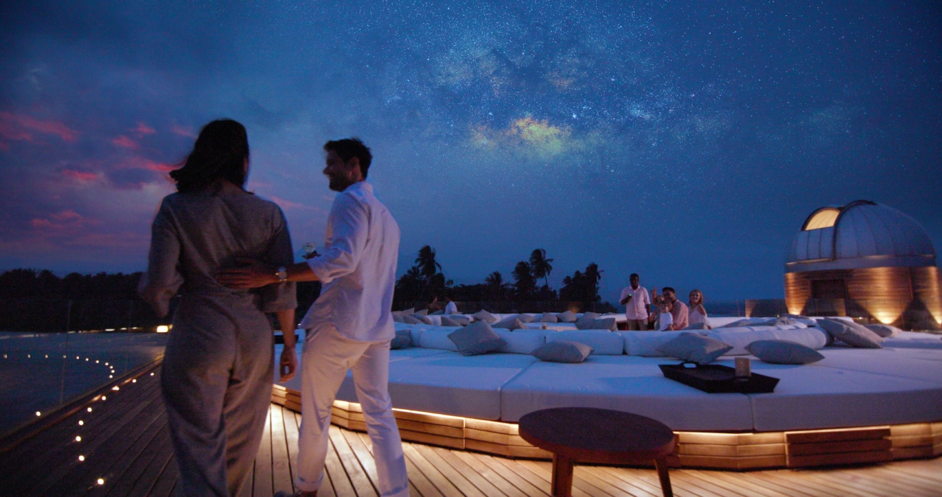 Stargazing Sessions � Anantara Kihavah Maldives Villas