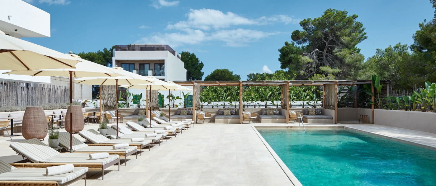 Pool im Barefoot Hotel Mallorca