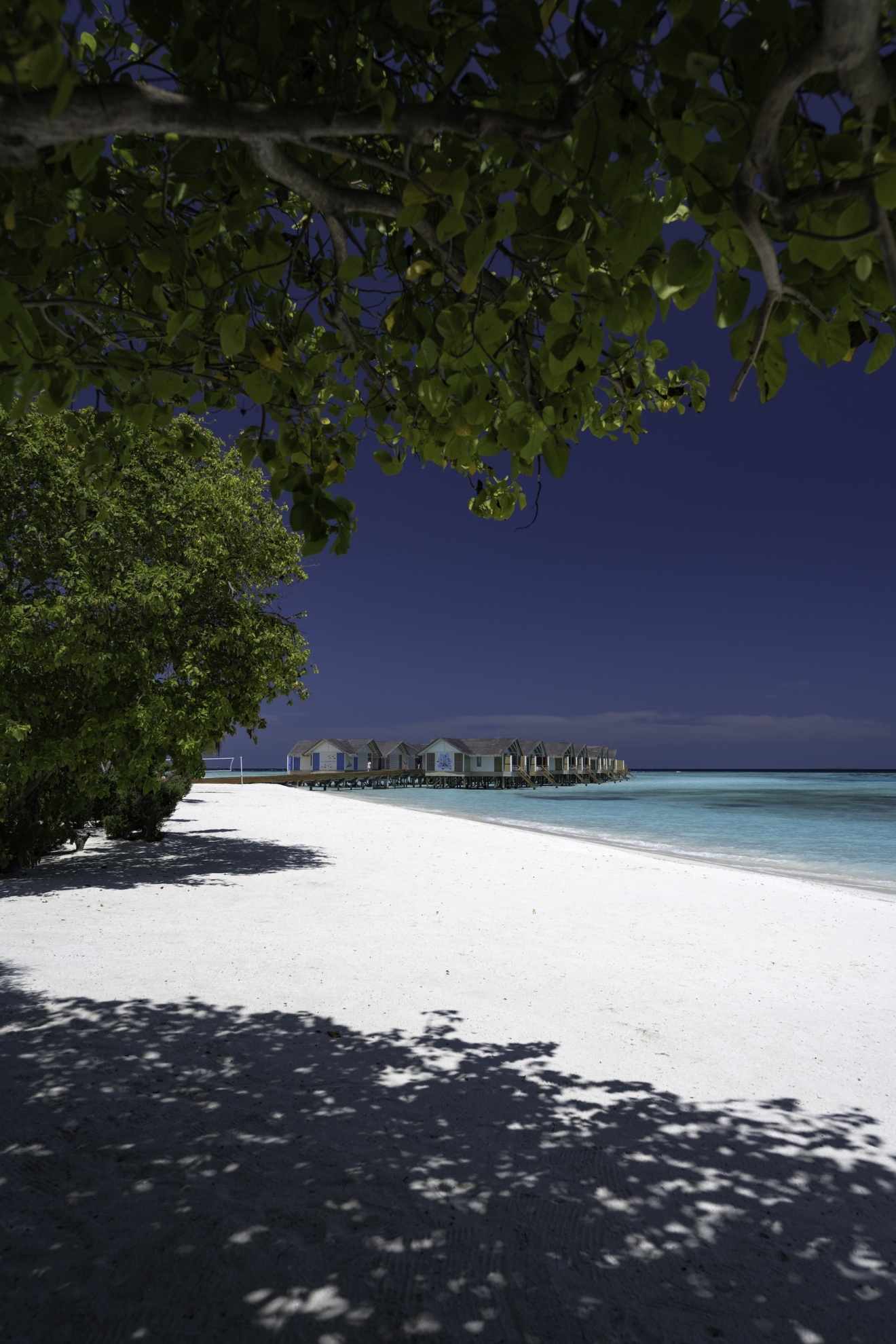 cora-cora-maldives-strand-villen