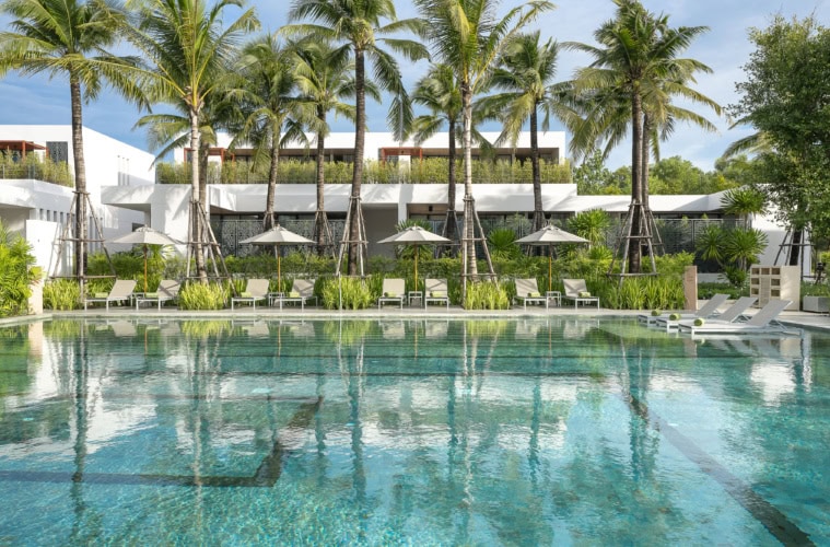 Pool im Meliá Phuket Mai Khao