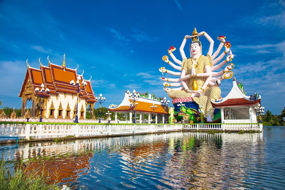 Wat Plai Laem Tempel 18 Händen Gottesstatue Koh Samui