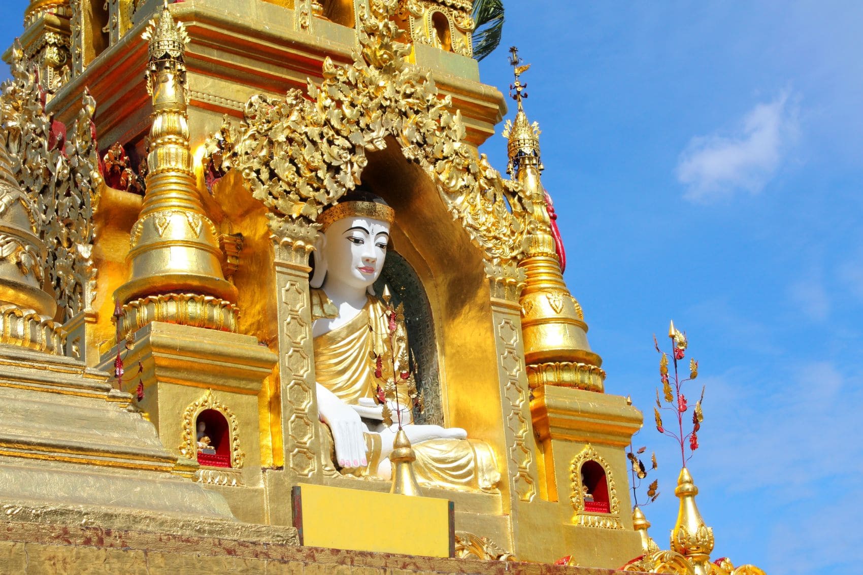 Buddha-Tempel in Yangon, Myanmar 