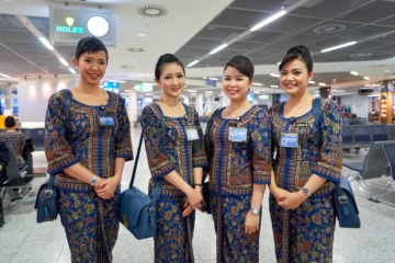 Flugbegleiterinnen von Singapore Airlines