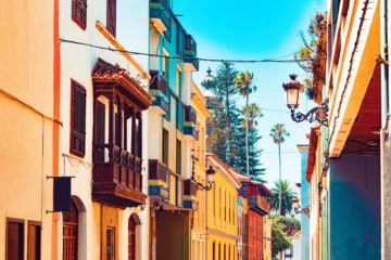 Straßenzug in La Laguna auf Teneriffa