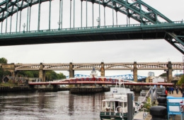 Sieben bunte Brücken verbinden Newcastle mit der Stadt Gateshead