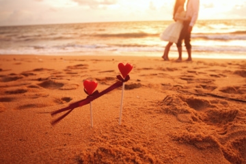 Verliebtes Paar am Strand
