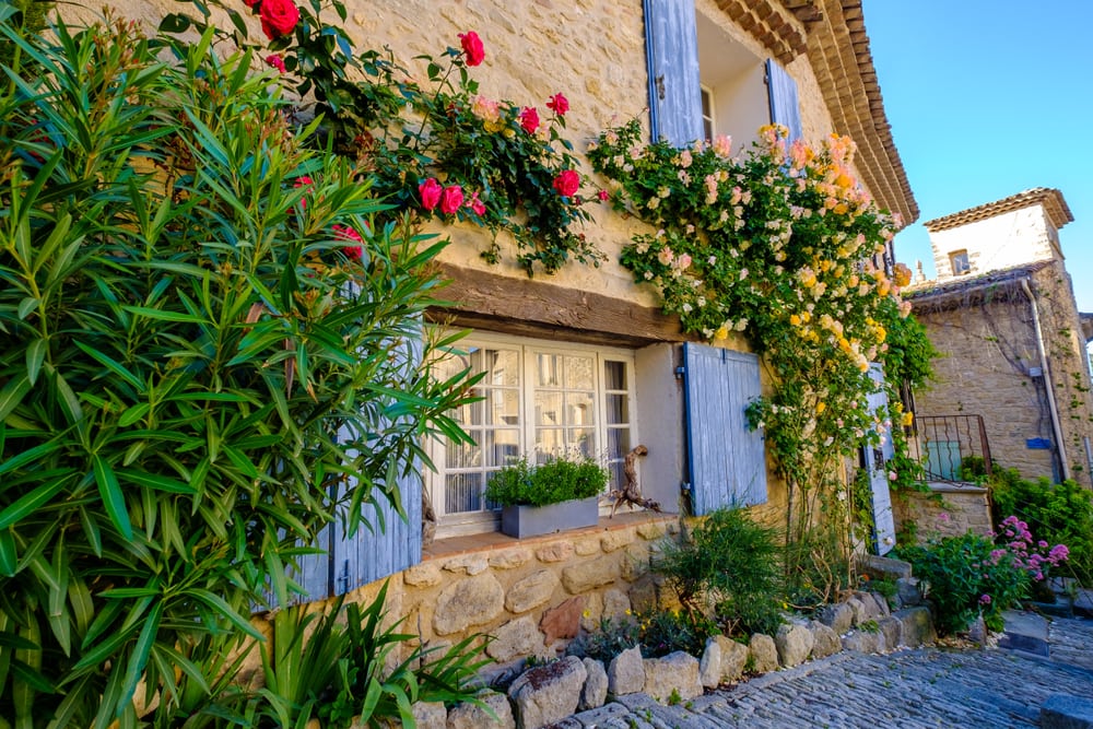 Die schönsten Dörfer in der Provence-Alpes-Côte d’Azur: Haus in Ansouis