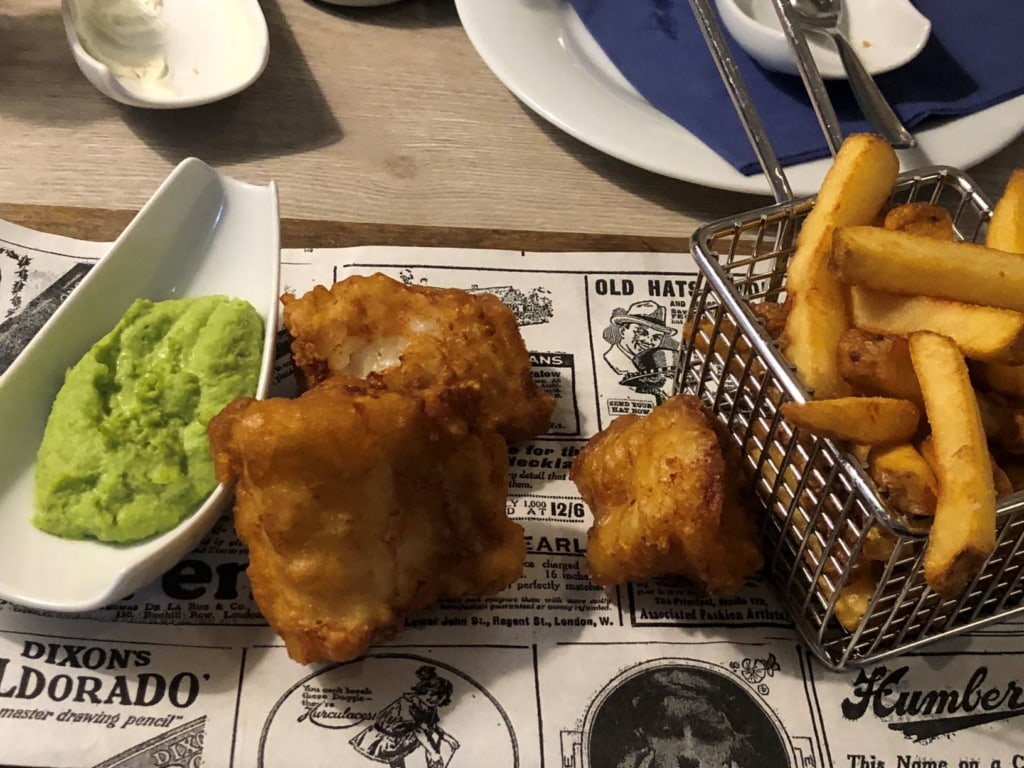 Fish & Chips im Restaurant des Küstenperle Strandhotel & Spa