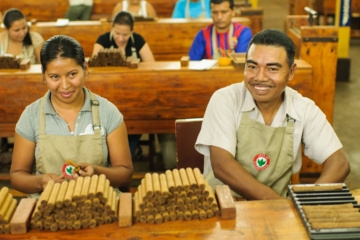 Arbeiter in der Zigarettenmanufraktur Joya de Nicaragua