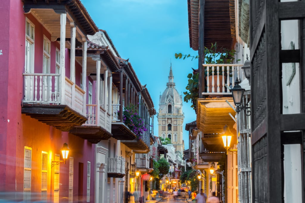 Cartagena im Norden von Kolumbien zählt zu den buntesten Städten der Welt – zu Recht!