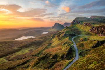Sonnenaufgang über Quiraing, einer beliebten Filmkulisse in Schottland