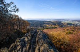 Blick über den Naturpark Taunus im Herbst