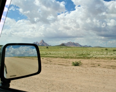 Bei ihrem Roadtrip durch Namibia passierte Marie auch das Erongo-Gebirge.