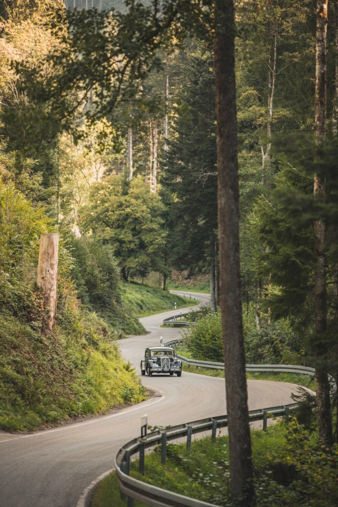 Bei der Oldtimer-Rallye Baiersbronn Classic kommen Motorsportliebhaber voll auf ihre Kosten.