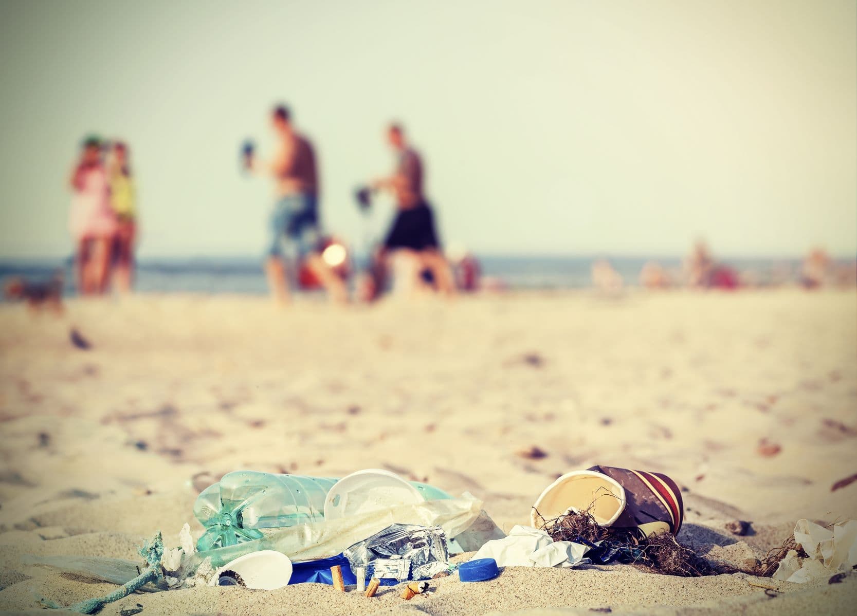 Müll am Strand 