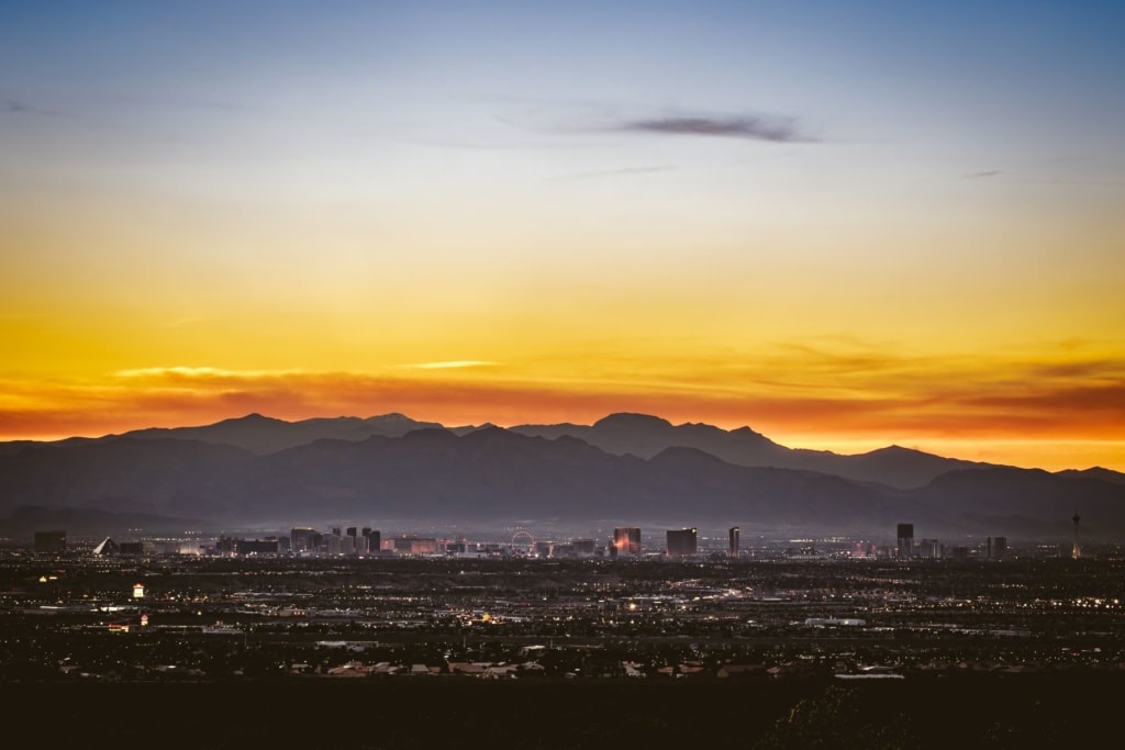 Skyline, Berg, Wüste in Las Vegas