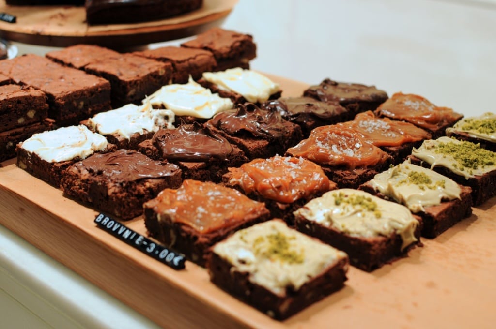 Süße Kuchenstücke in Barcelona