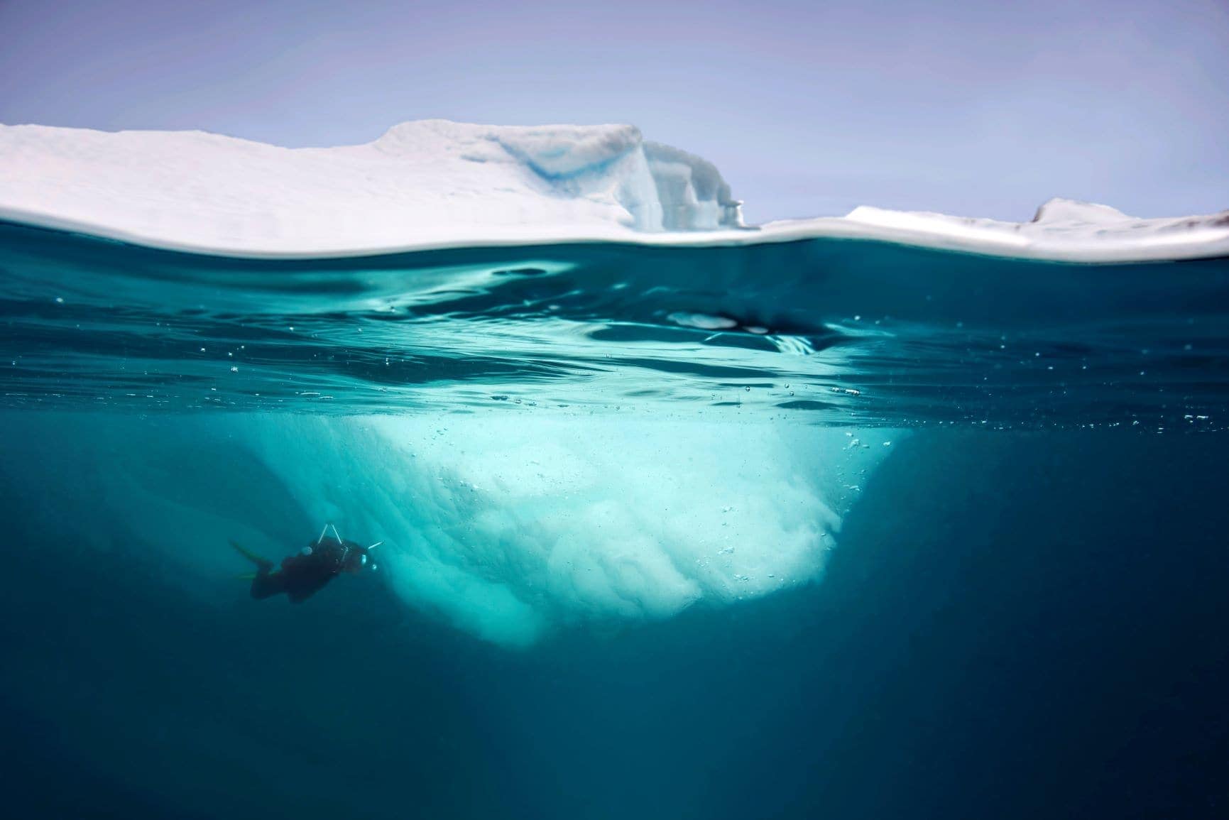 Eisbergtauchen in der Antarktis: faszinierendes Erlebnis