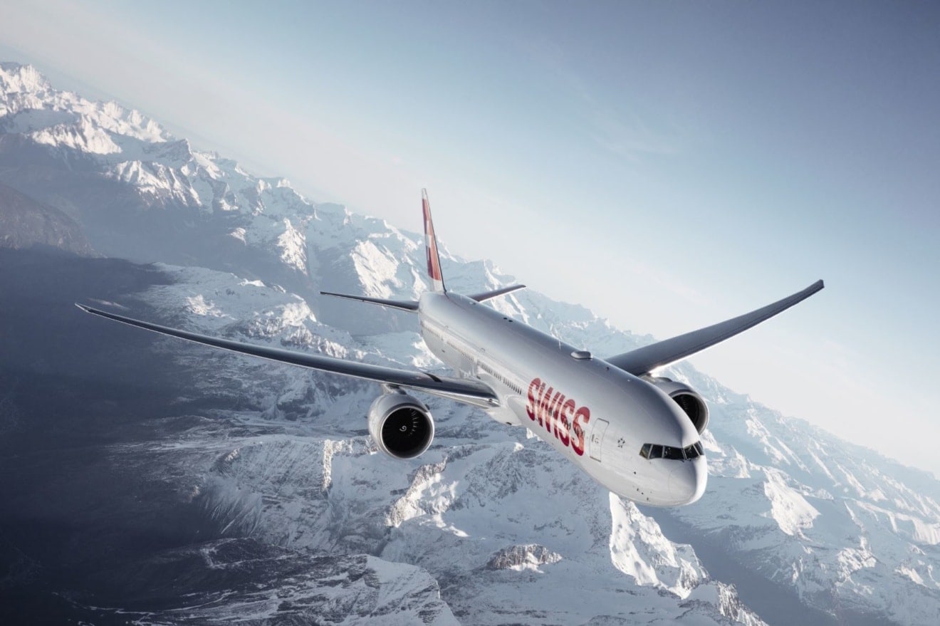 Flugzeug der Swiss in der Luft