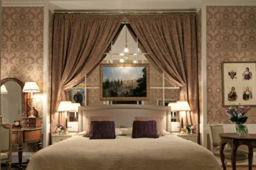In der Romanov Suite im Grand Hotel Europe gleicht einem Museum.