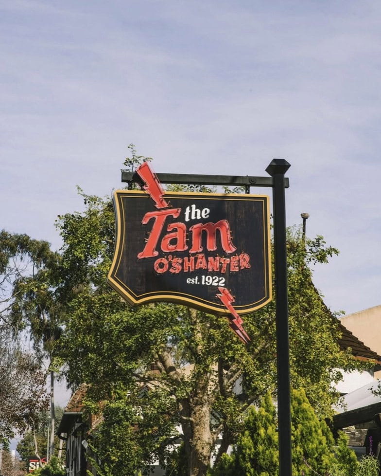 Tam O#Shanter Schild außßen
