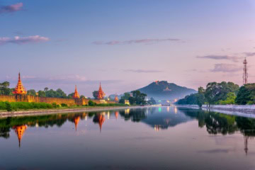 Mandalay Hill und Palast