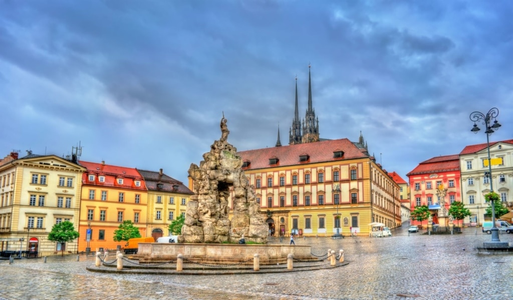 Parnas-Brunnen auf der Zerny-Platz in Brno, Brünn