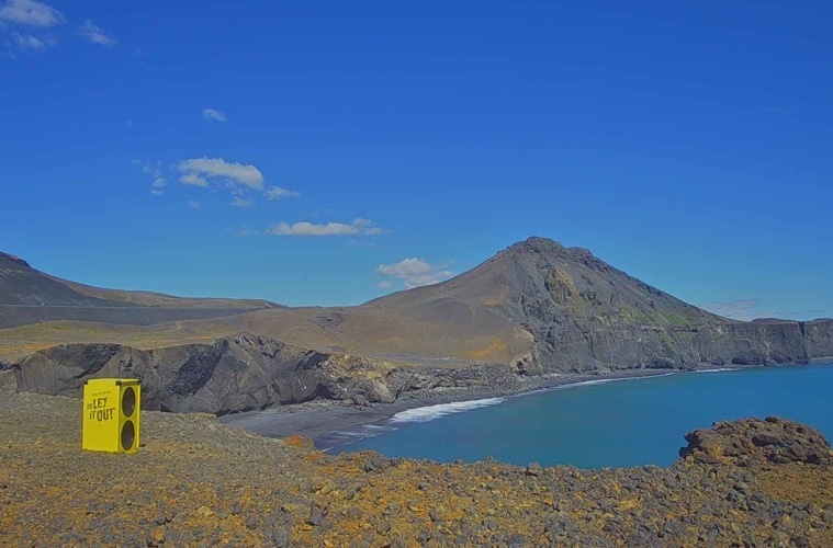 Lautsprecherbox in Festarfjall, Reykjanes