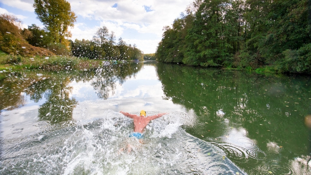 Wild Swimming in Deutschland: Schwimmer in Berkenbrück