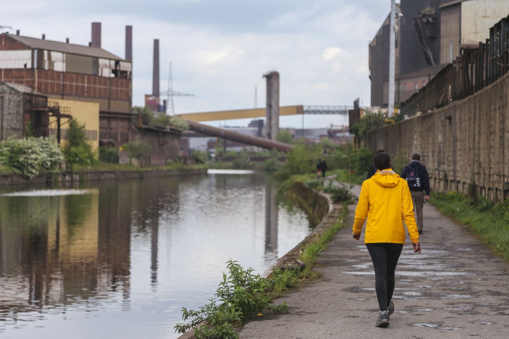 Christophe Vandercam-Stroll in black country in Charleroi
