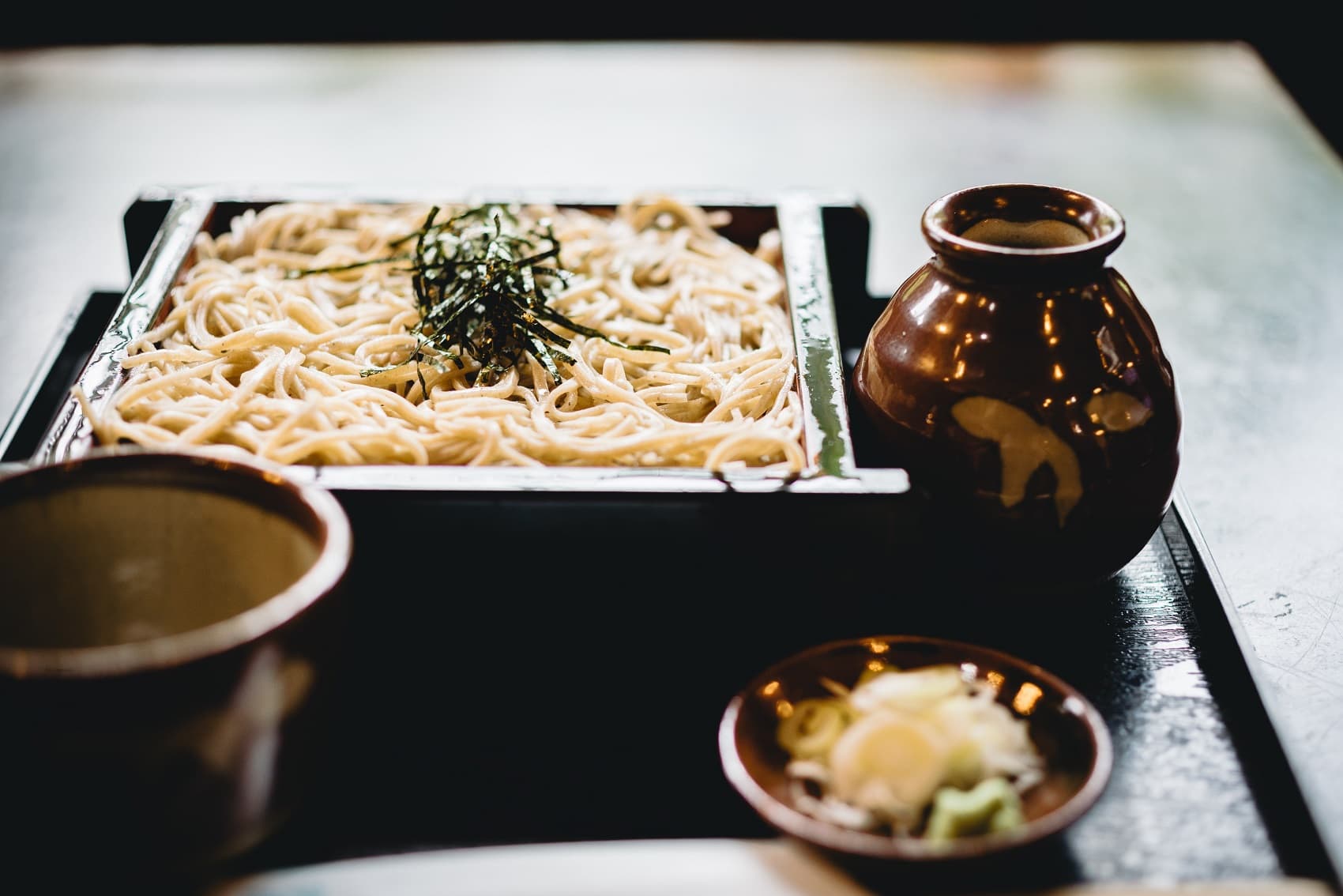 Soba-Nudeln mit Ingwer und Wasabi