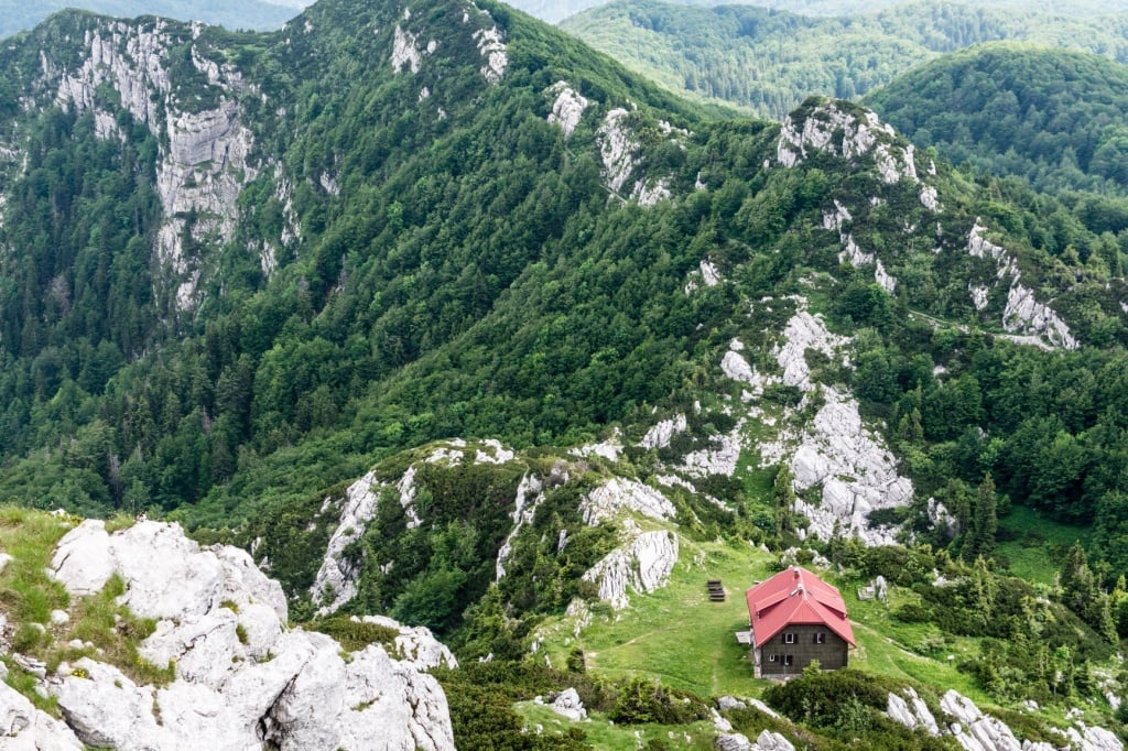 Gebirge im Nationalpark Risnjak in Kroatien 