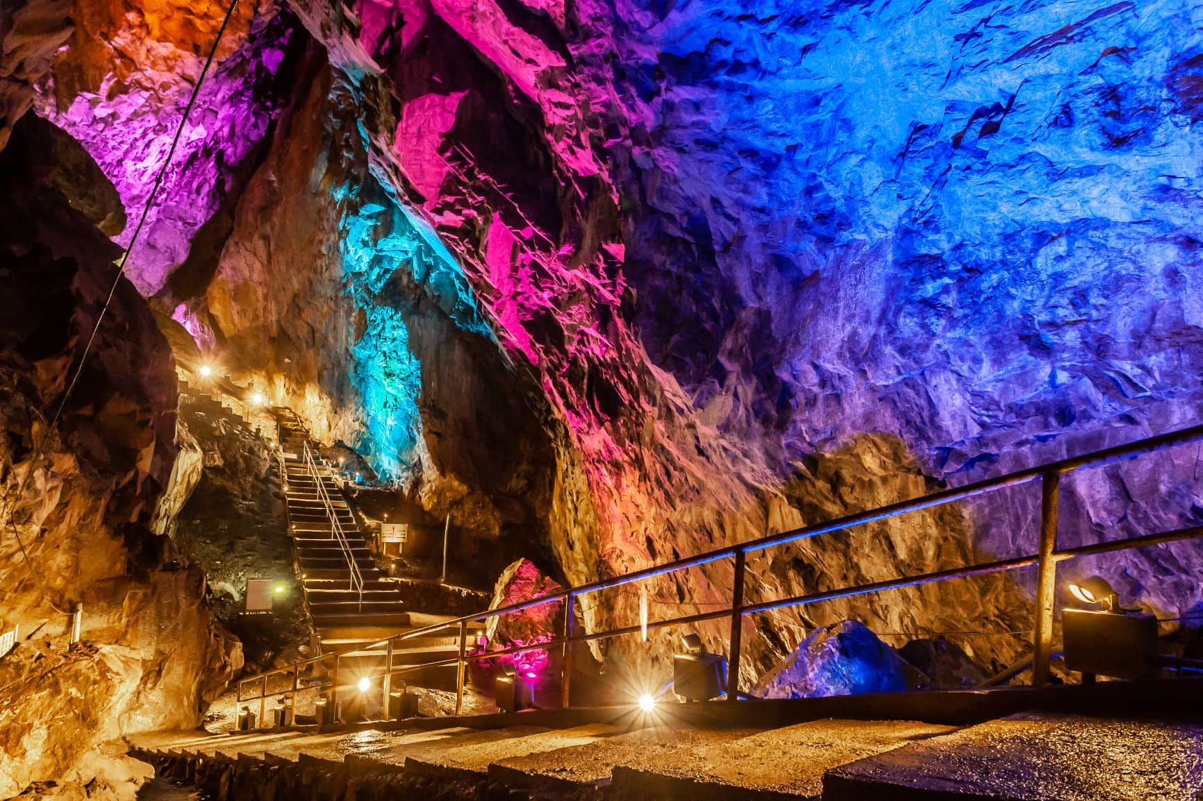 Nippara Höhle in Japan
