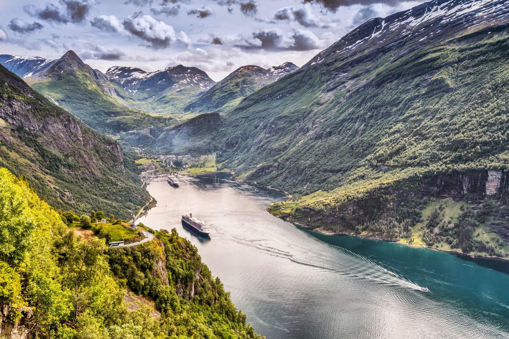 Blick auf den Geirangerfjord in Norwegen