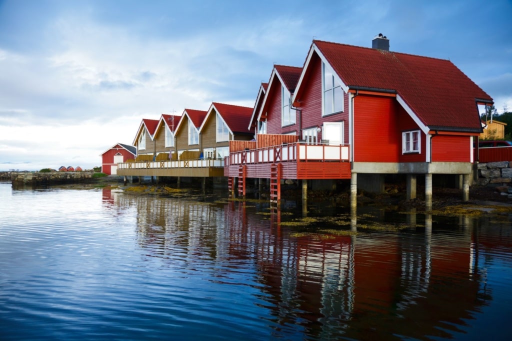 Holzhütten in Molde, Norwegen 