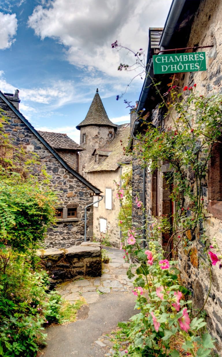 Die 9 schönsten Dörfer in der Auvergne: Vulkane und Mittelalter-Charme
