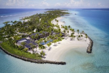 The Ritz-Carlton Estate auf den Malediven aus der Vogelperspektive