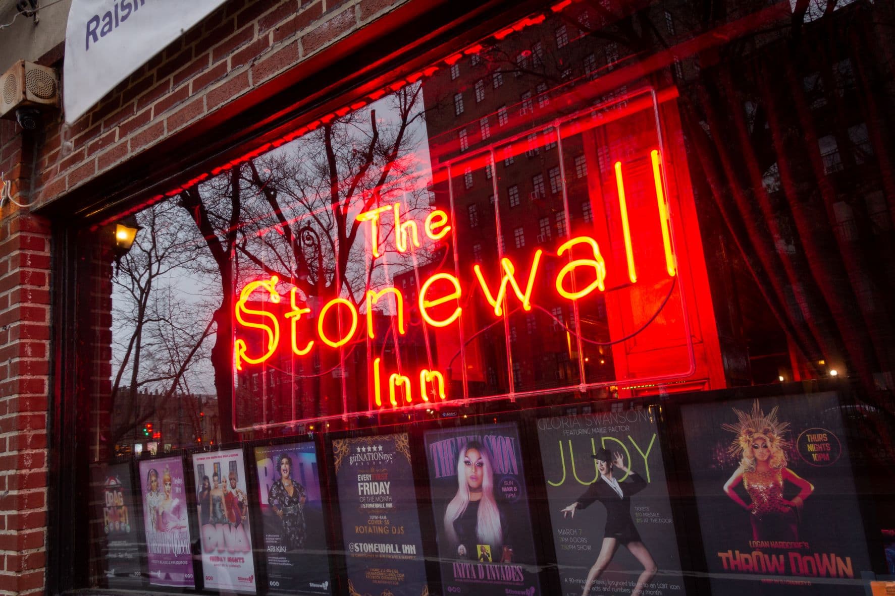Bar Stonewall Inn in Manhattan, New York 