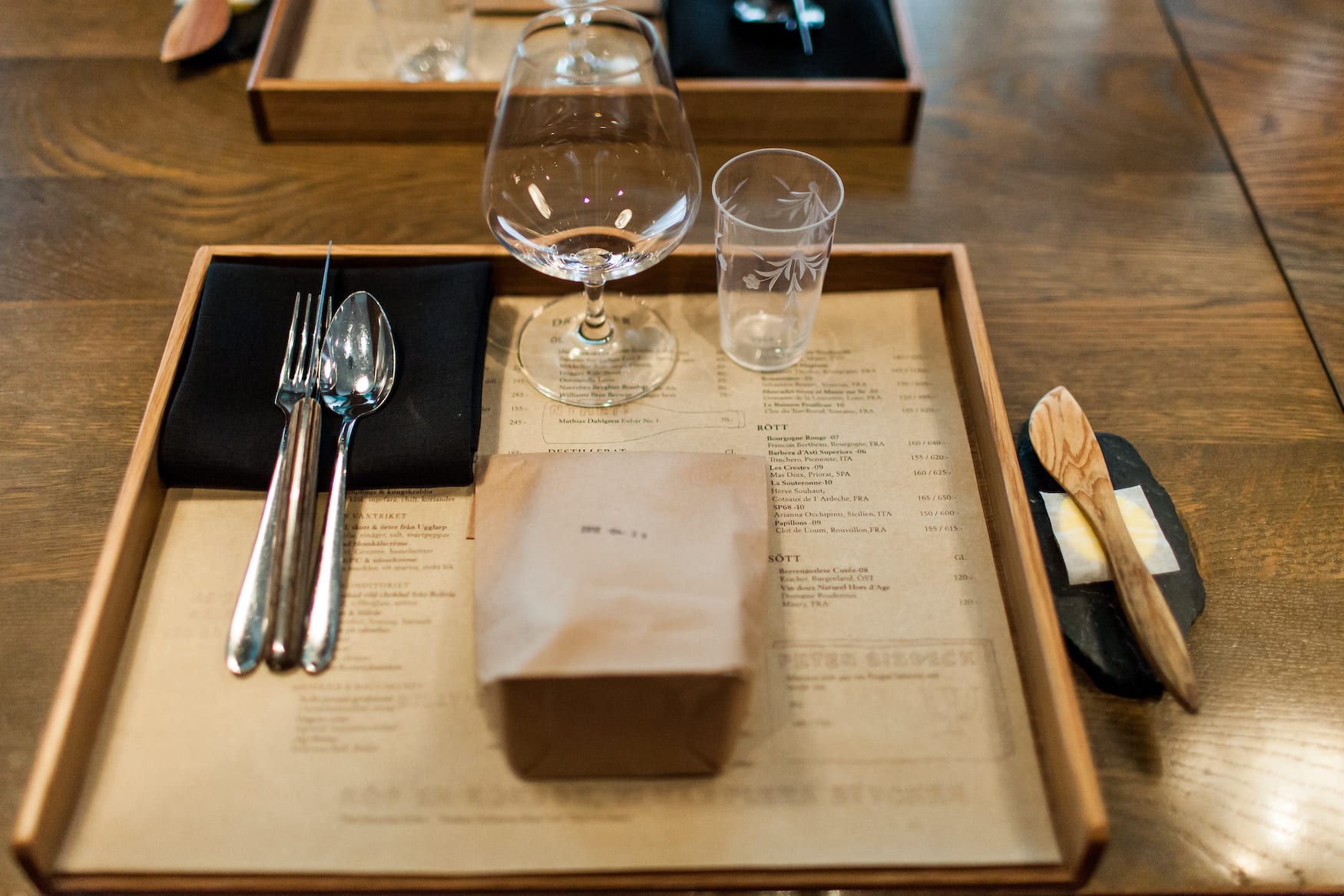 Gedeckter Tisch im Rutabaga, einem der besten restaurants in Stockholm 