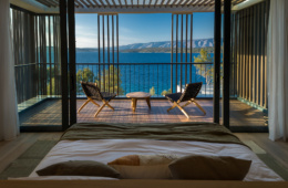 Blick aus dem Hotelzimmer des Maslina Resort auf die Küste