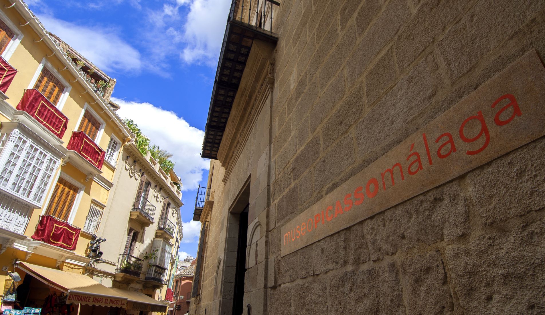 Eingang zum Picasso-Museum in Malaga 