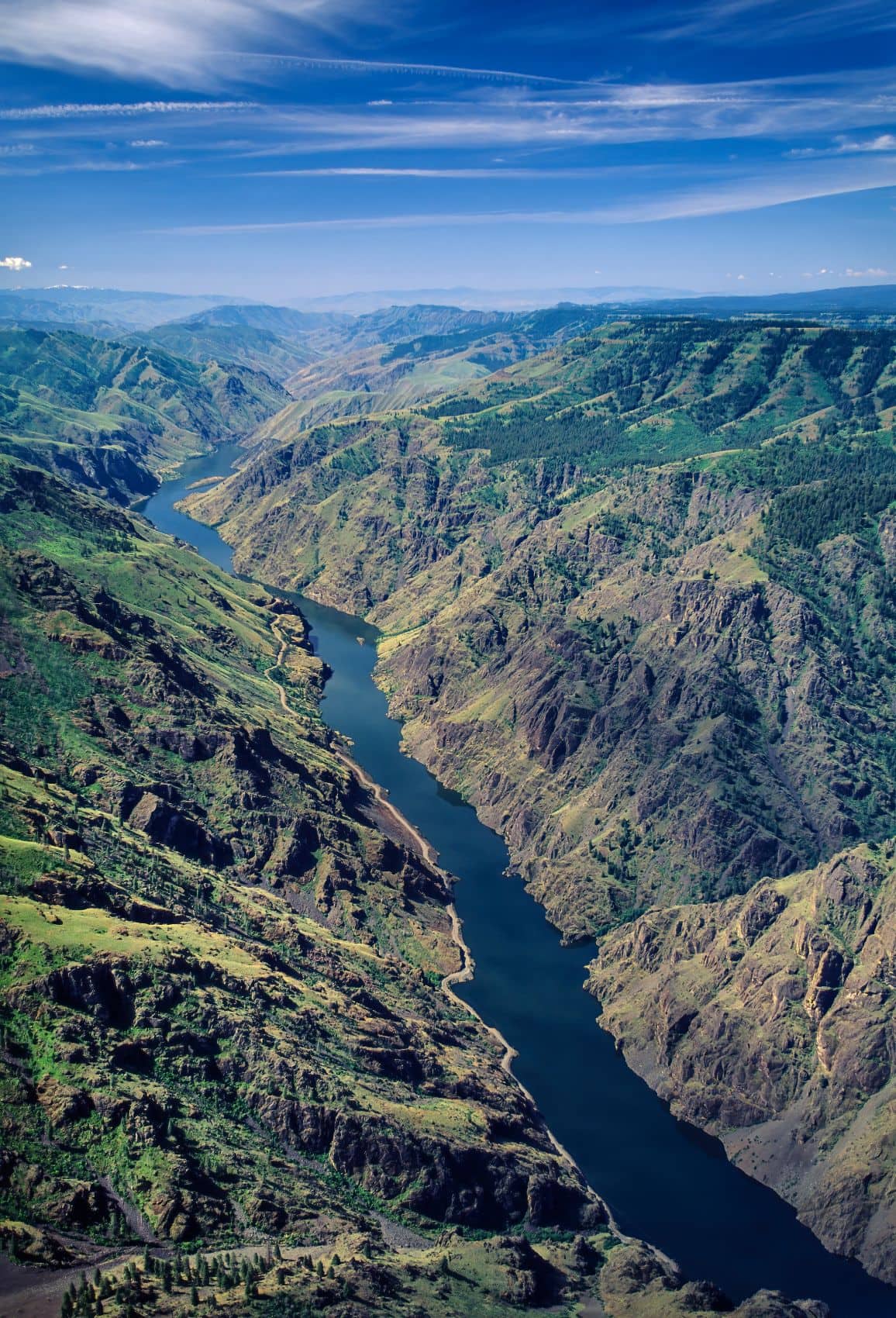 Luftaufnahme vom Hells Canyon in Oregon 