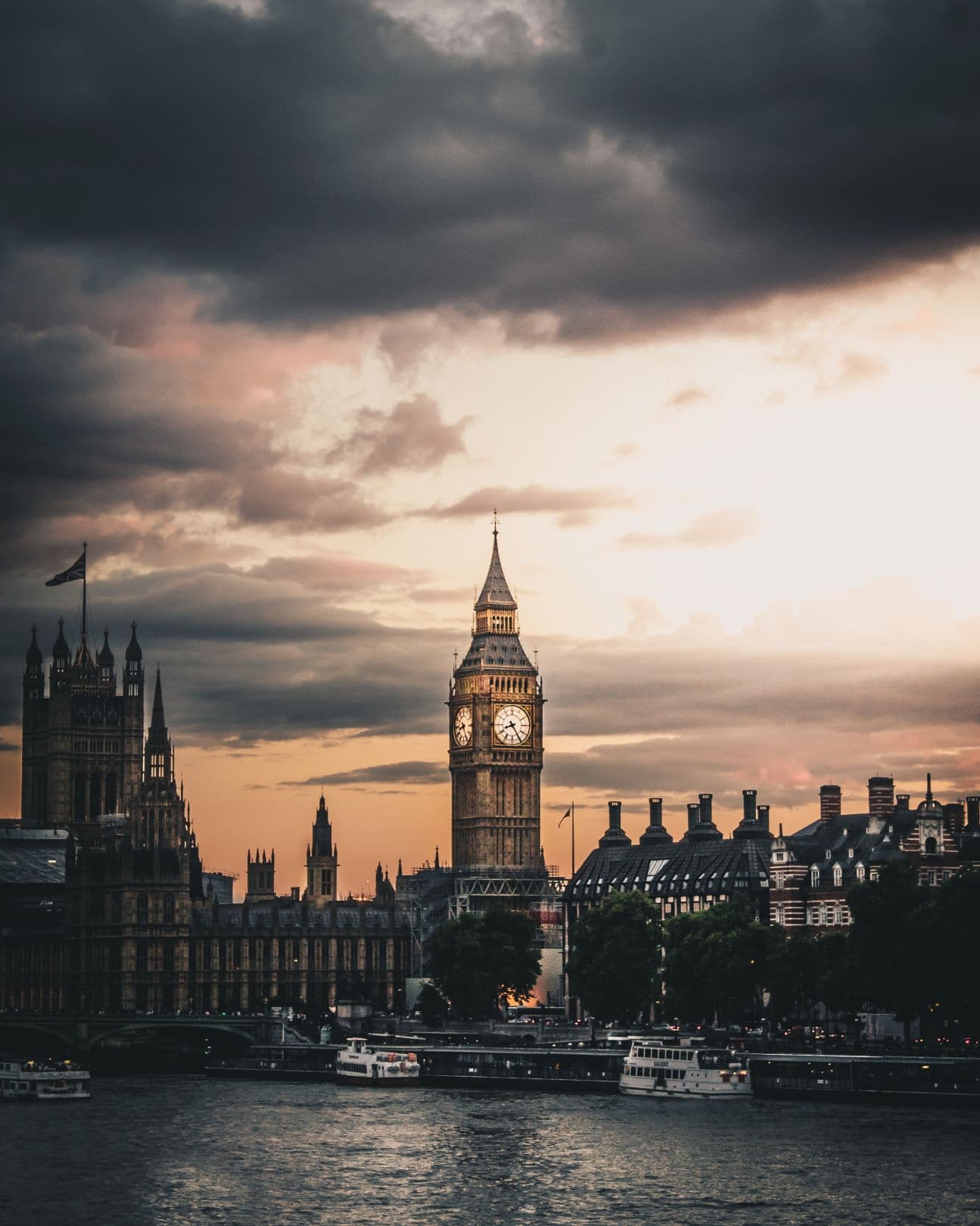 Sehenswürdigkeiten in London: Blick auf Big Ben