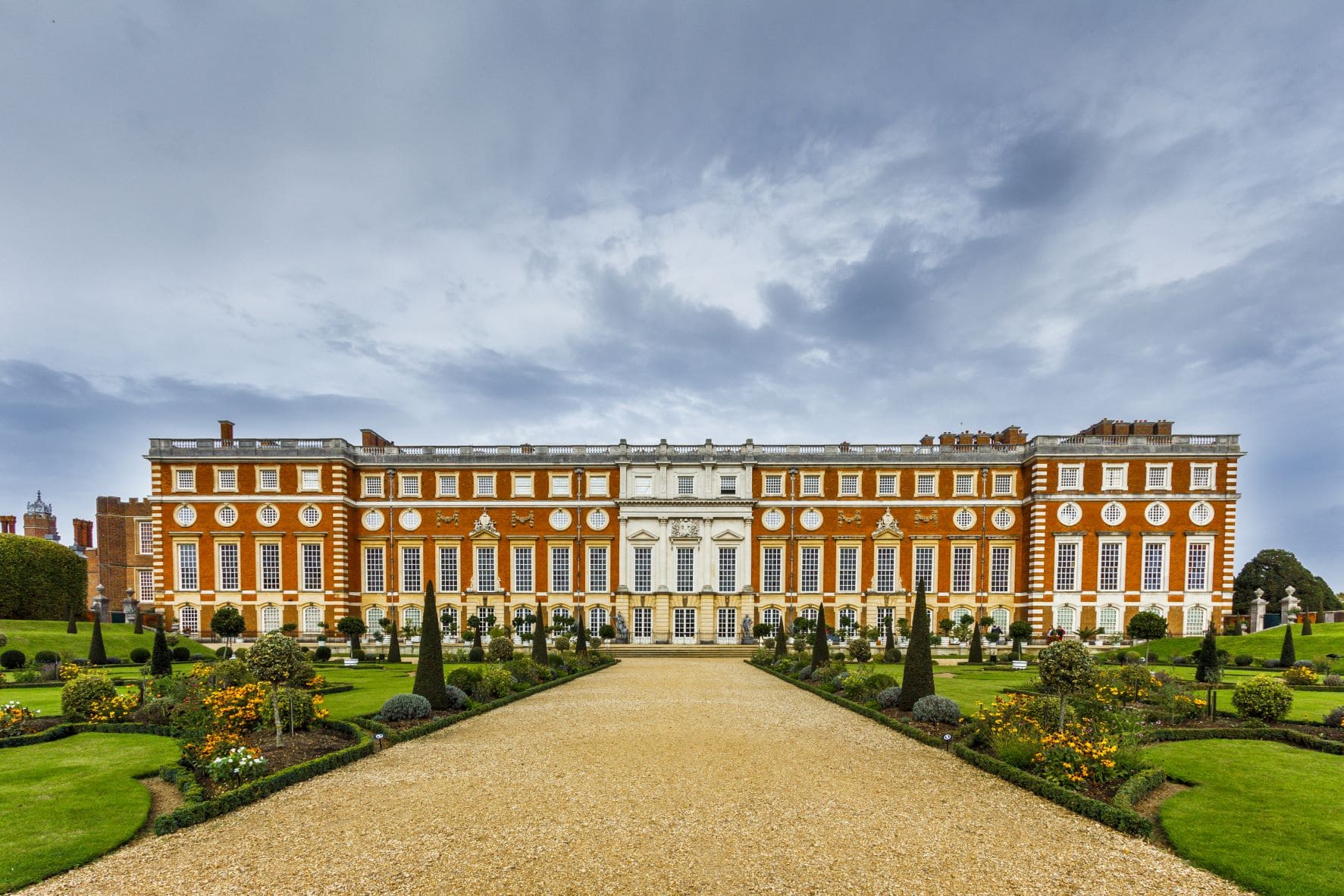 Hampton Court Palace von außen 