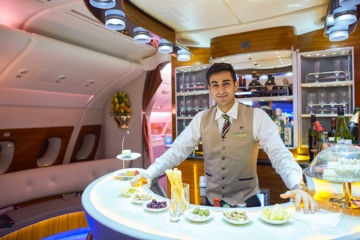 Sky Bar im Flieger der Emirates