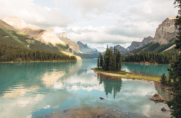 Malerischer See in Kanada