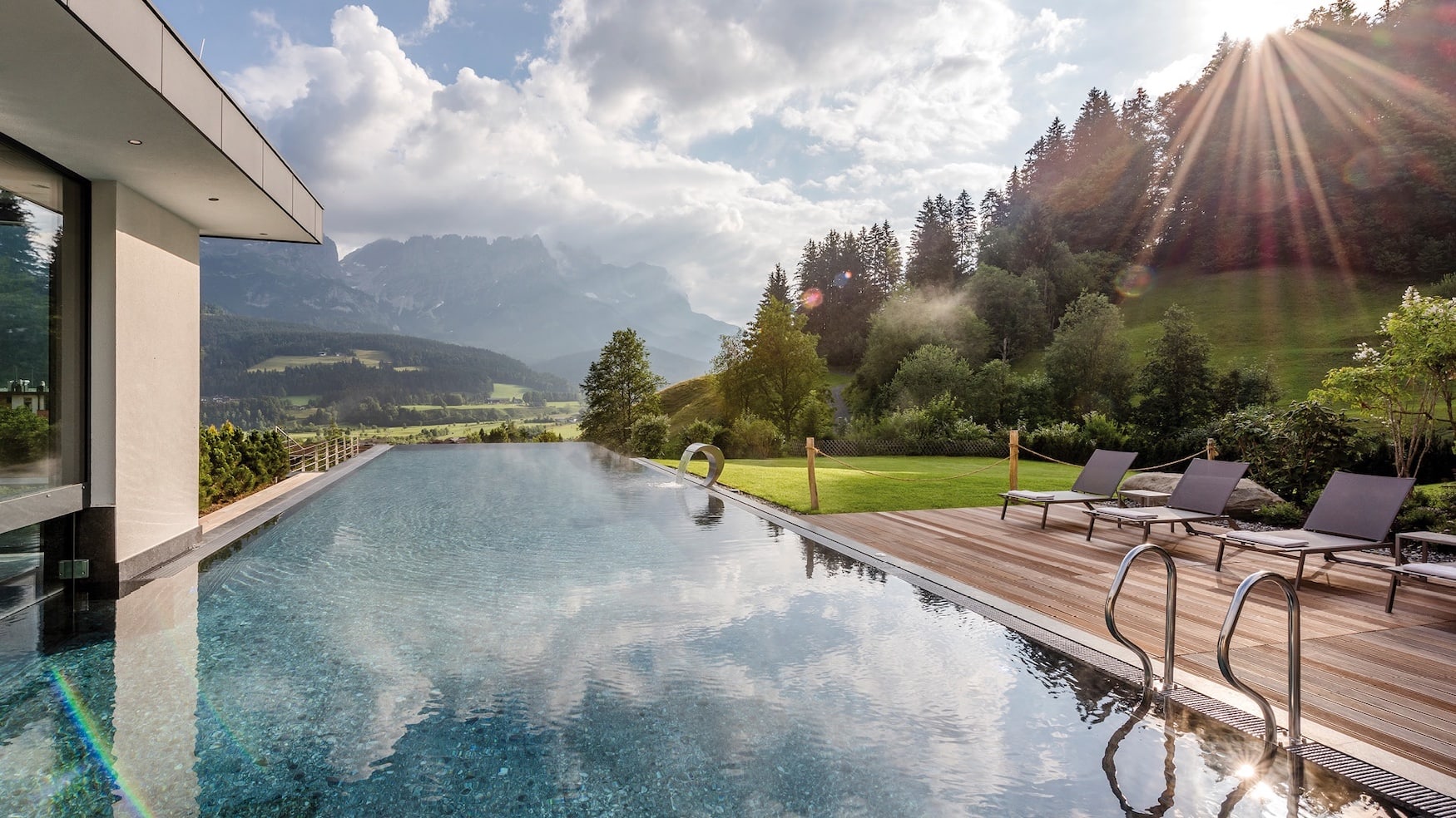 der Pool im Hotel der Bär in Österreich